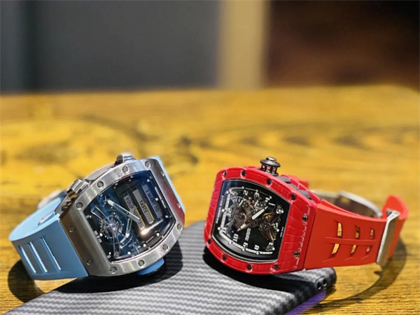 理查德米勒手表机芯受损解决办法是什么(图) 理查德米勒手表机芯受损解决办法是什么(图)